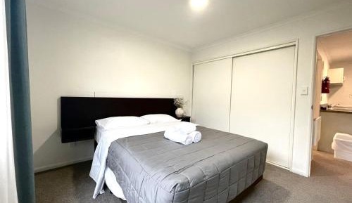 Two-Bedroom Apartment with Bath Tub