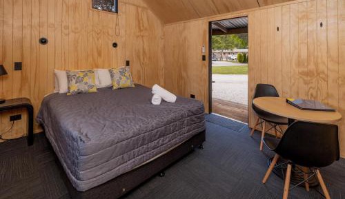 Economy Cabin - Sleeps 2