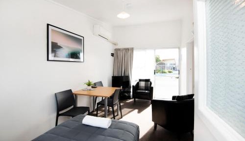 Executive Studio