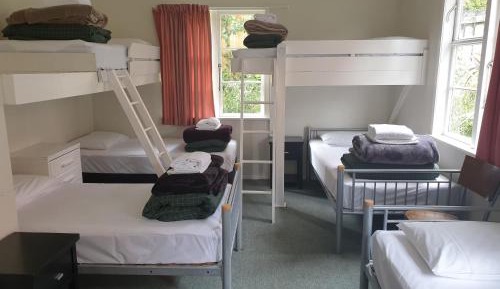 Mixed Dormitory Room