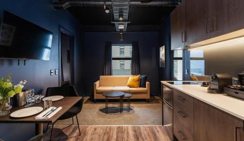 Two Bedroom Metro