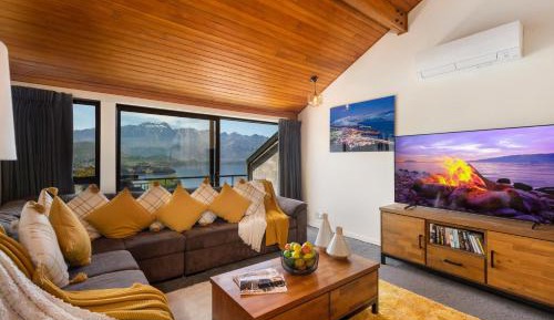 Two-Bedroom Lake View Townhouse