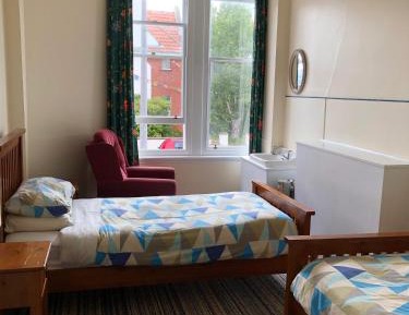 Standard Twin Room
