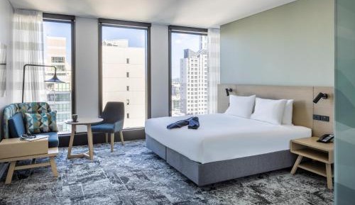 Super King Room with City View - Free Breakfast