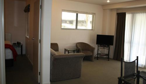 One-Bedroom Suite