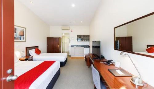 Twin Studio with Spa Bath