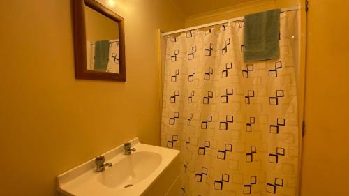 Twin Room with Private Bathroom