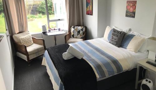 Standard Double Room with Shared Bathroom