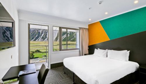 Mt Cook Lodge Double or Twin Room with view
