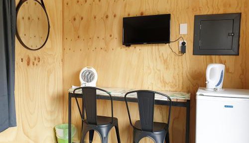 Small Triple Cabin shared facilities