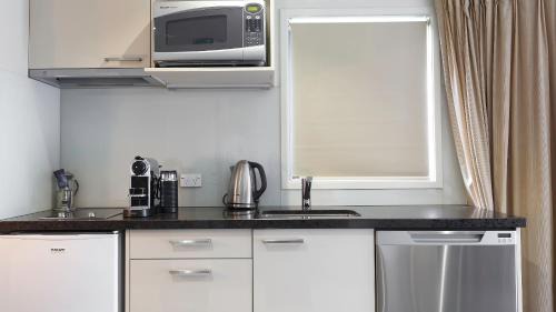 Executive Studio Apartment with Spa Bath