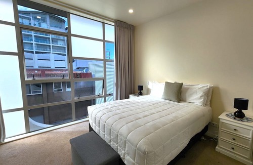 Te Aro Apartment | U Suites on Jessie