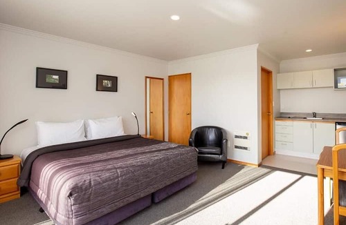 Westport Hotel | ASURE Chelsea Gateway Motor Lodge