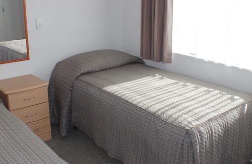Whanganui Hotel | Riverview Motel