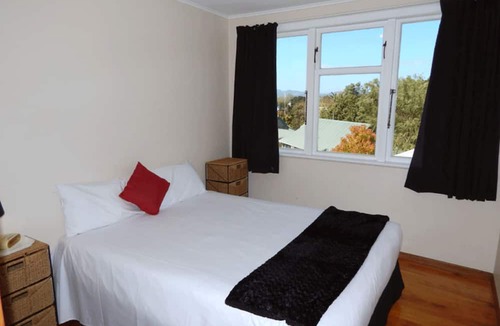 Woodhill Hotel | Cheviot Park Motor Lodge