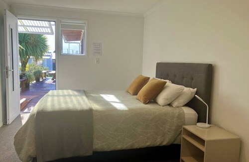 Westport Hostel | TripInn Modern Motels & Affordable Accommodation