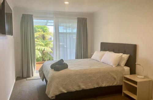 Westport Hostel | TripInn Modern Motels & Affordable Accommodation