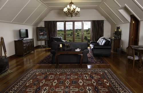 Karapiro Hotel | Lake Karapiro Lodge