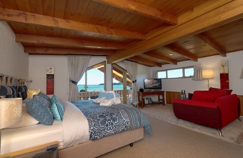 Paihia House | Chalet Romantica