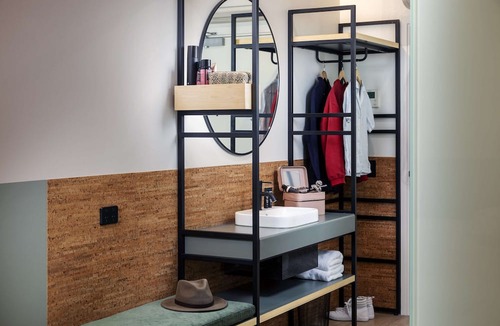 Auckland Central Business District Hostel | LyLo Auckland