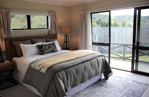Taumarunui Bed & Breakfast | Awanui Bed and Breakfast