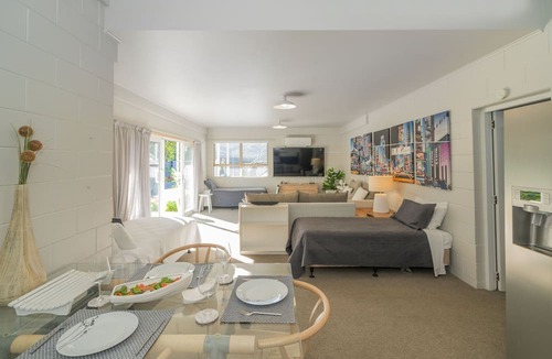 Whitianga Hotel | Oceans 88 Whitianga Coastal Accommodation Suites