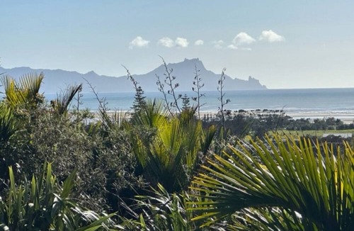 Waipu House | The Chocolate Box - Waipu Cove Holiday Home