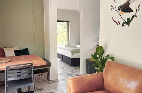 Mangawhai Hotel | The Hideout