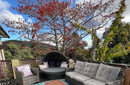 Waitao House | Spacious bungalow set in an avocado orchard.