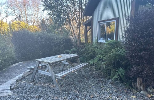 Kimbolton House | Shambhala Cosy Kimbolton Tiny house and gardens