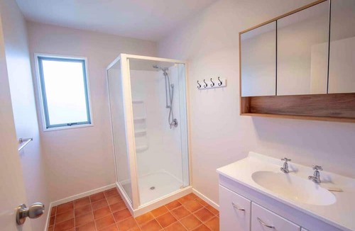 Methven House | Main St of Methven | Free Wi-Fi | Smart TV