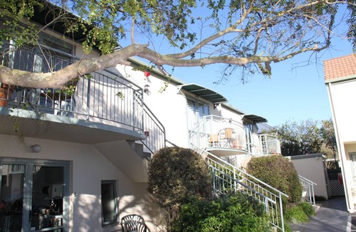 Sherborne Street Hotel | Alcala Motor Lodge