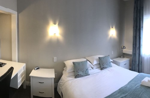 Warkworth Cabin | Bridgehouse Lodge