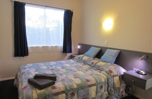 Waikawa Bay Hotel | Beachside Sunnyvale Motel