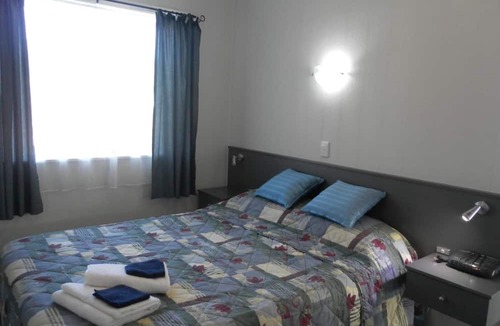 Waikawa Bay Hotel | Beachside Sunnyvale Motel