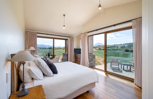 Luggate Cabin | Country Lodge 5 Minutes From Lake Wanaka