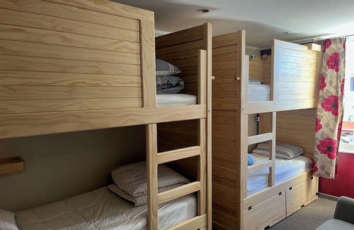 Dunedin City Centre Hostel | Uptown Backpackers