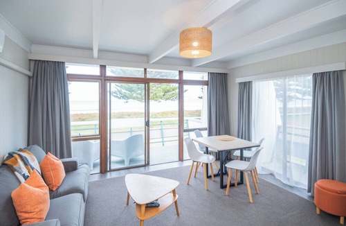 Gisborne Apartment | Whispering Sands Motel