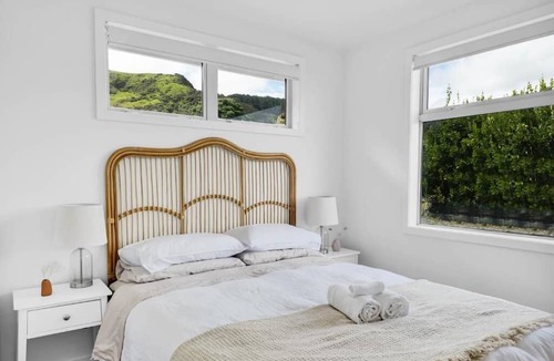 Mokau House | Mōkau Beach House