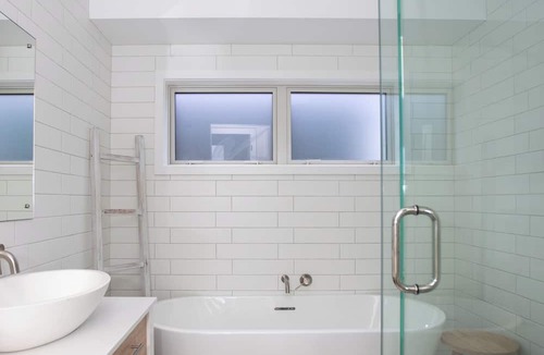 Mokau House | Mōkau Beach House