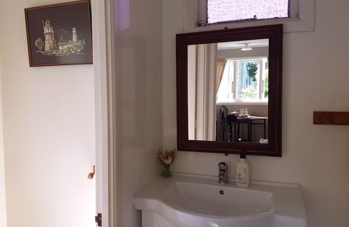 Coromandel Cottage | Jaed Cottage - Set on Sunny & Serene 1.75 Acres. Close to Town/wi-fi