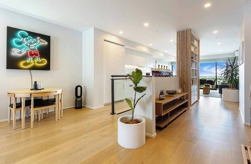 Grey Lynn Apartment | Stunning 2-bedroom penthouse