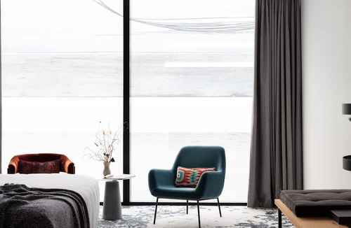 Dunedin City Centre Hotel | Ebb-Dunedin