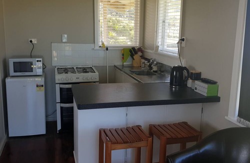 Mahia Cottage | Absolute Beach Front Escape