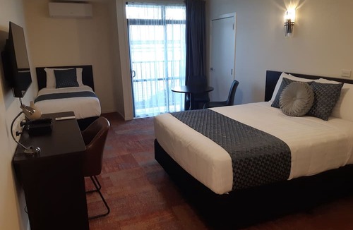 Milford Hotel | City of Sails Motel