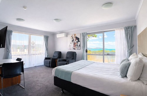 Petone Hotel | BKs Premier Motel Esplanade