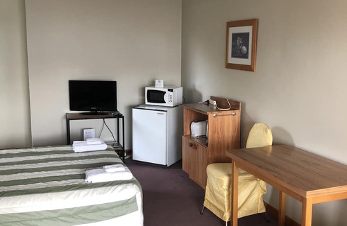 Rangiora Hotel | Lilybrook Rangiora Motel