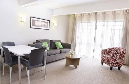Rotorua Hotel | Lake Rotorua Hotel