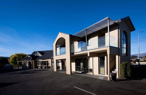 Alexandra Hotel | Avenue Motel