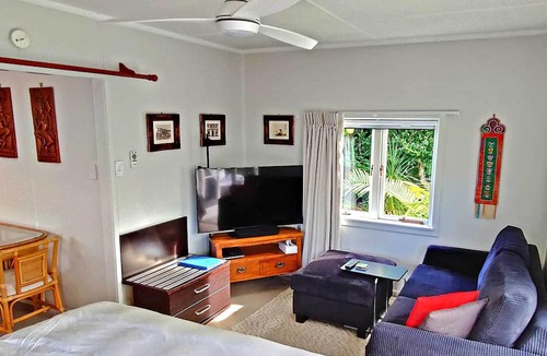 Kerikeri Cottage | Private 5 Star Romantic Cottage